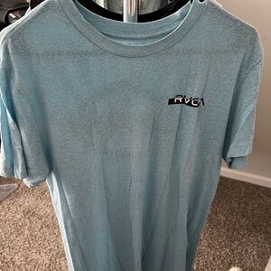 Bundle of 3 Medium Tees, RVCA & OBEY, Size Medium